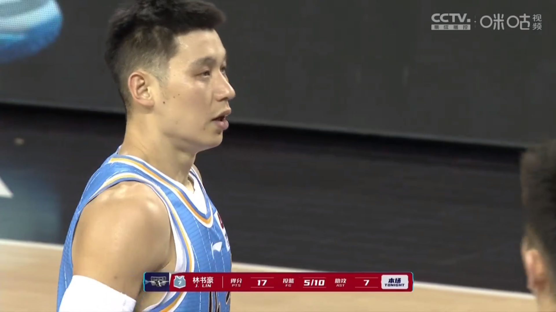 EG逆转FNC，Xiaohu三分雨点燃全场