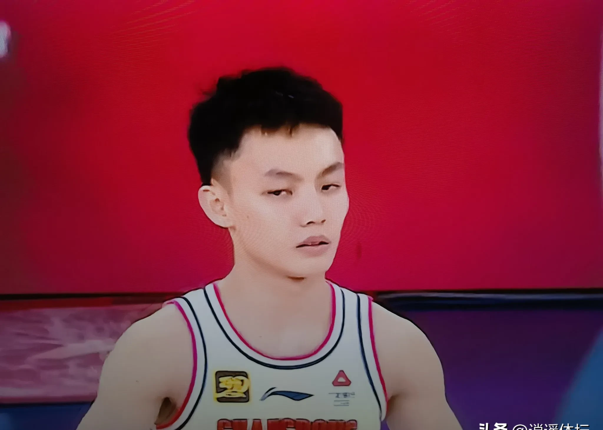 上海男篮势不可挡,击败江苏队晋级八强 上海男篮势不可挡,击败江苏队晋级八强