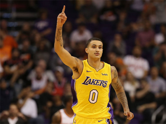 马刺队经历伤病困扰重整旗鼓