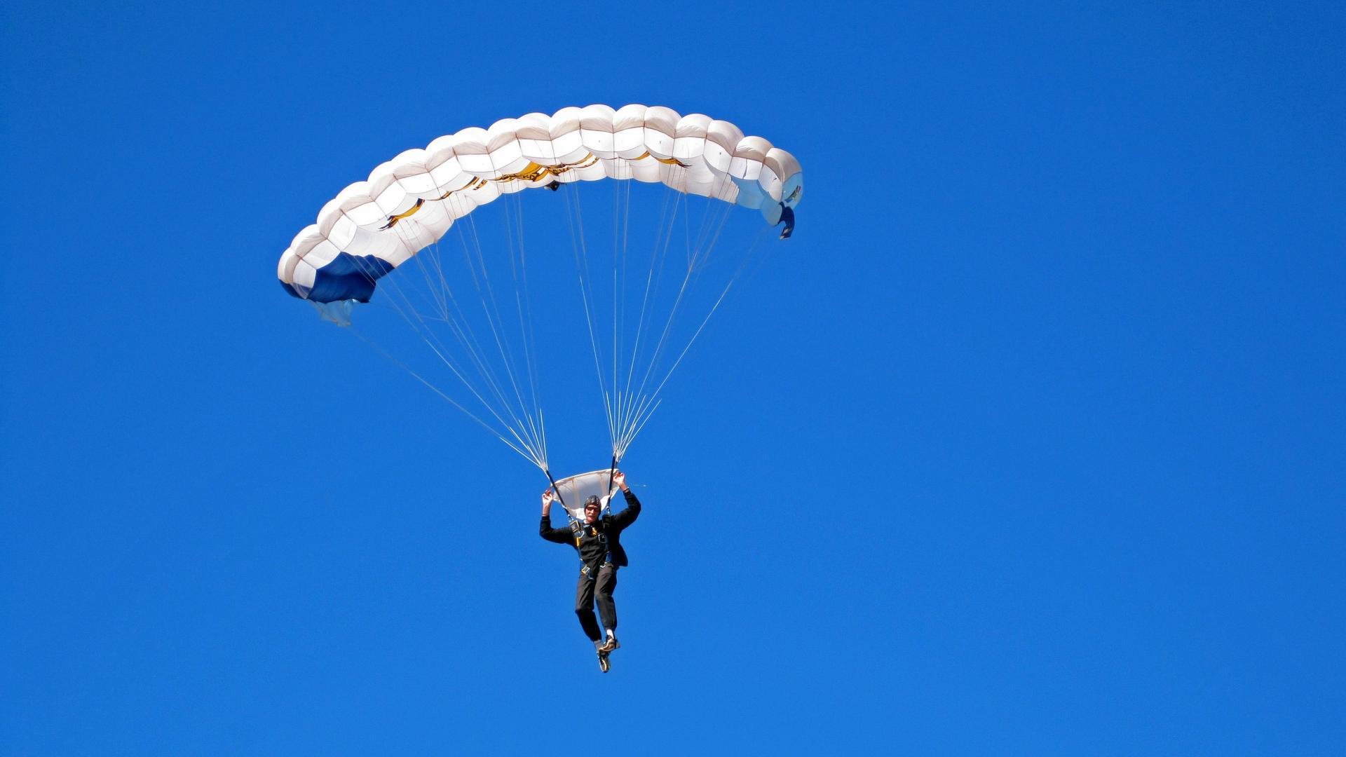 总决赛之夜，德罗赞的统治与救赎